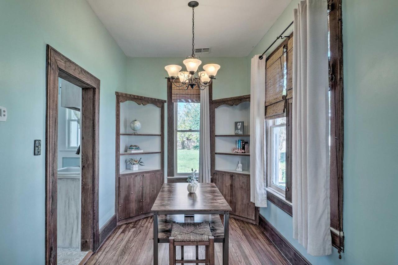 Lake Charles Cottage With Fireplace And Yard! Exterior foto