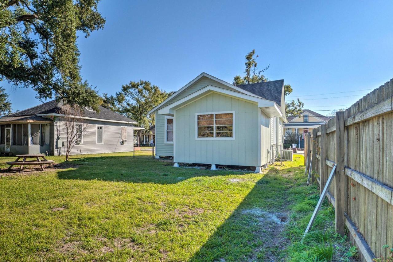 Lake Charles Cottage With Fireplace And Yard! Exterior foto